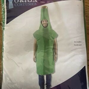 Name: Green Beer Bottle

Adult Size OS (1)

Includes: Bodysuit